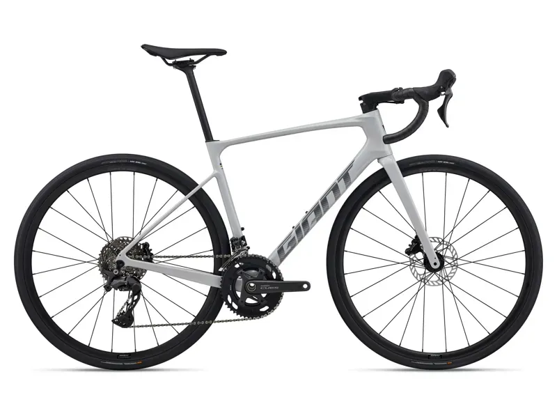 Giant Defy Advanced 3 Road Bike in Good Gray