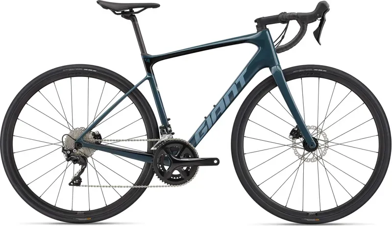 Giant Defy Advanced 2 Carbon Road Bike in Gloss Deep Lake/Black