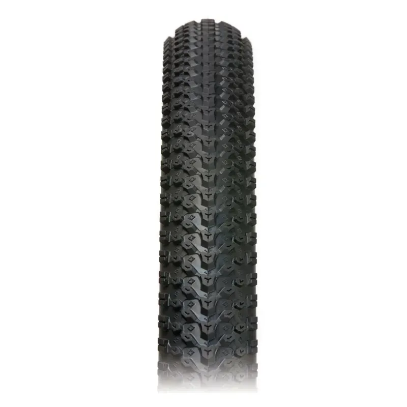 Panaracer Comet Hard Pack Wire Bead Tyre in Black